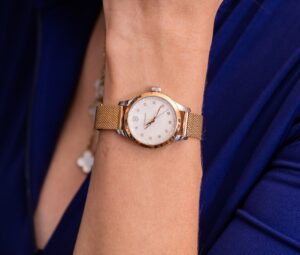 a0a030_dfb44b2237bd4b9982fe0e7feacea5bbmv2